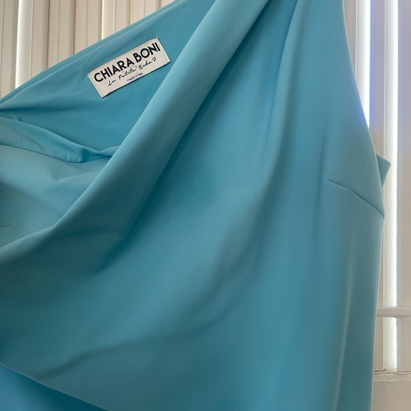 Chiara Boni off shoulder dress with beading. Made in Italy Size 48 - Picture 4 of 6